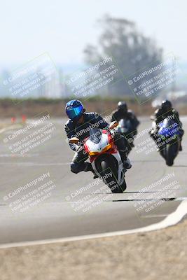 media/Sep-20-2025-TrackDaz (Sat) [[27f0cde673]]/B Group/220pm (Turn 9)/